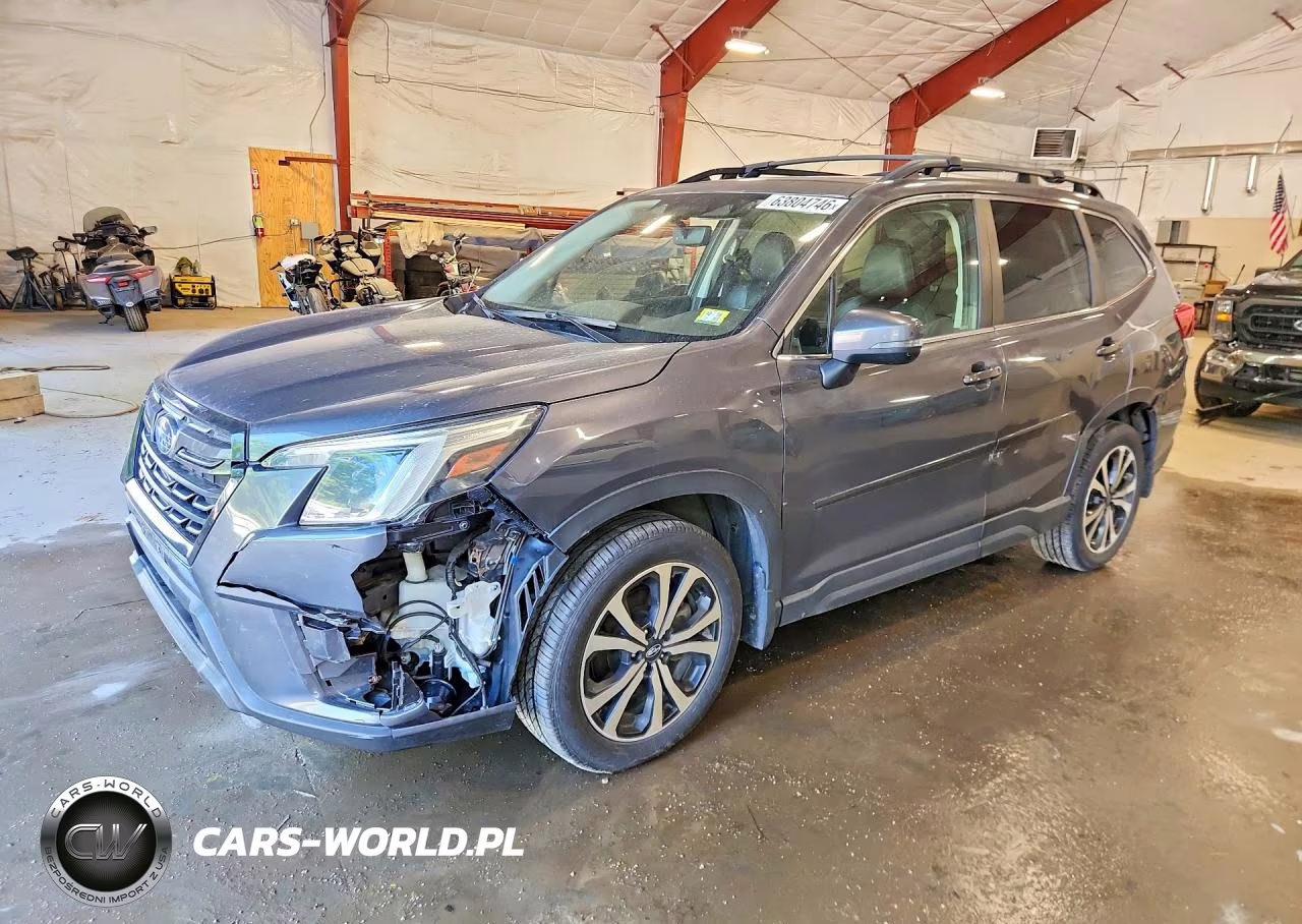 2022 Subaru Forester Limited VIN:JF2SKAPCXNH462939 - 1