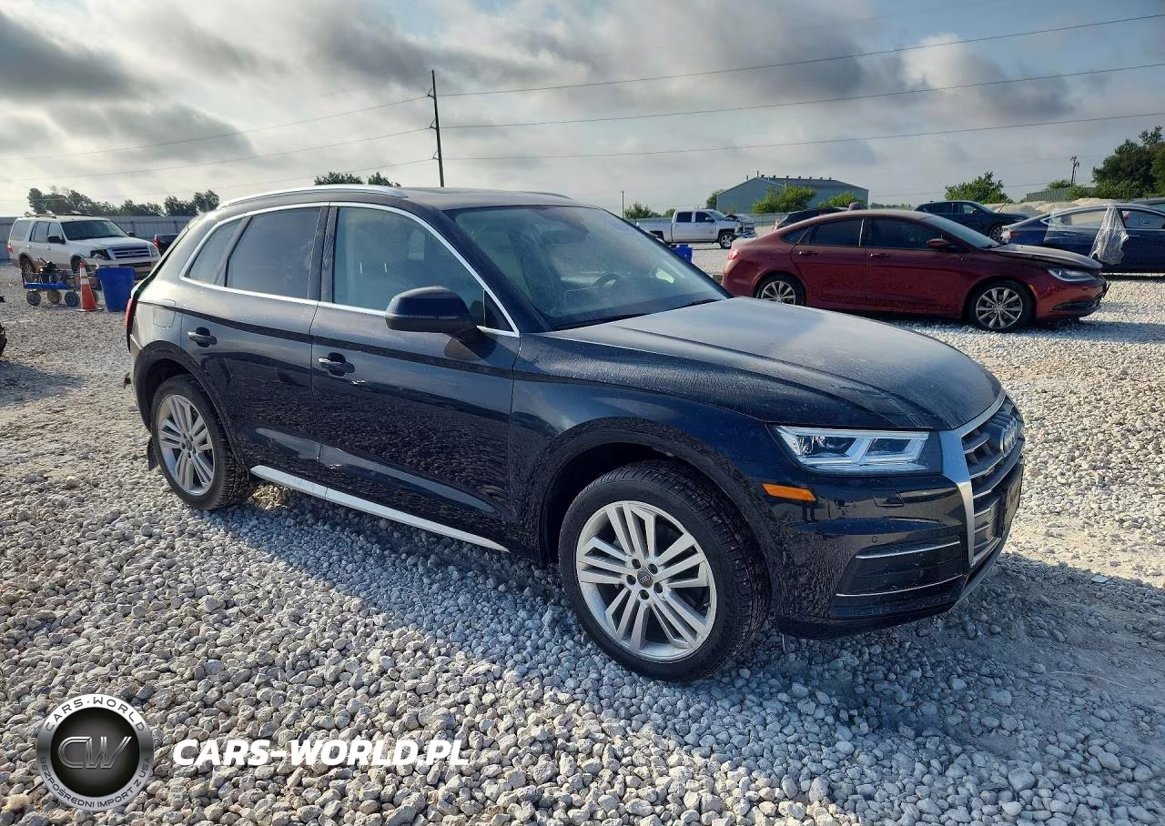 2019 Audi Q5 Premium Plus VIN:WA1BNAFY4K2125565 - 4