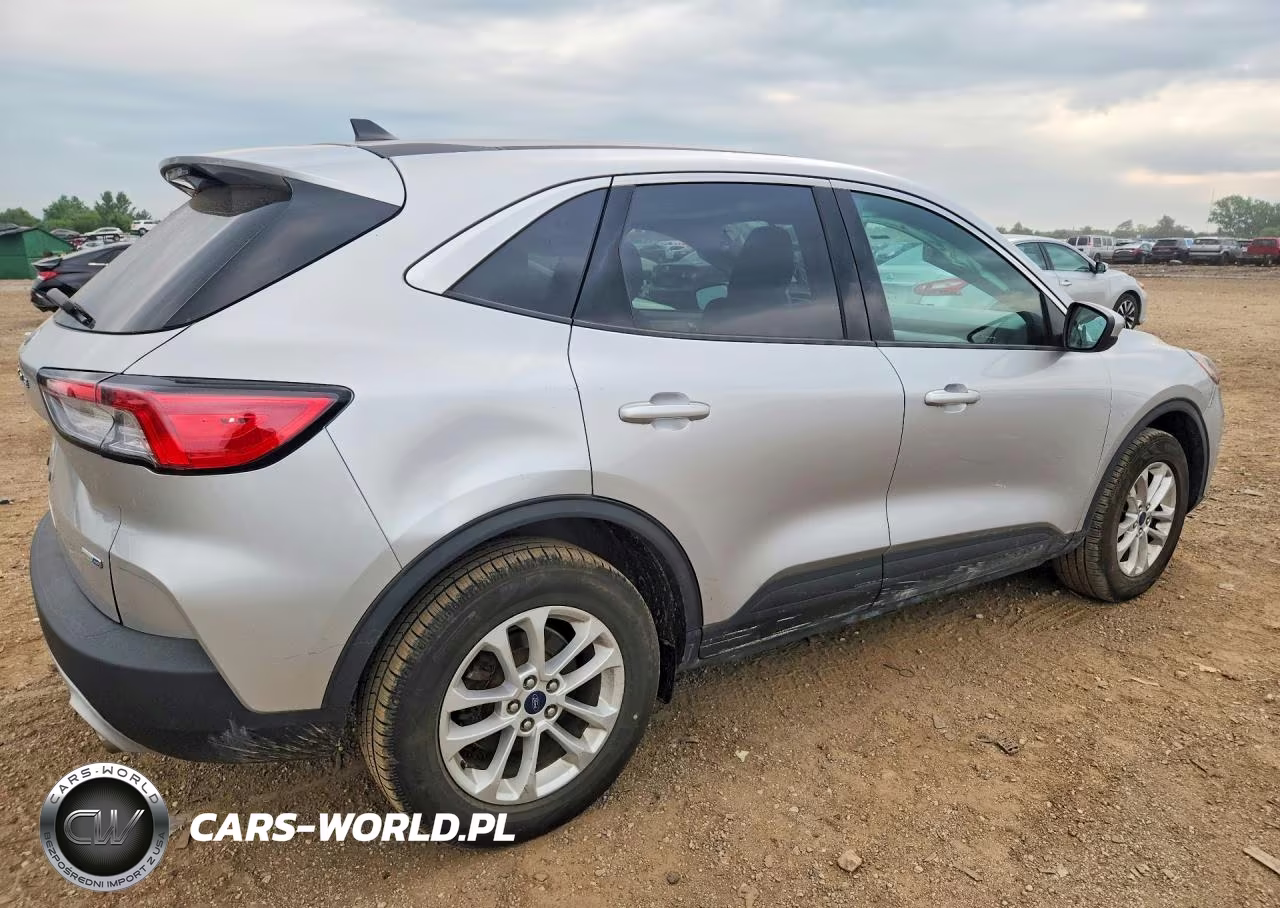 2020 Ford Escape Se VIN:1FMCU9G64LUB60455 - 3