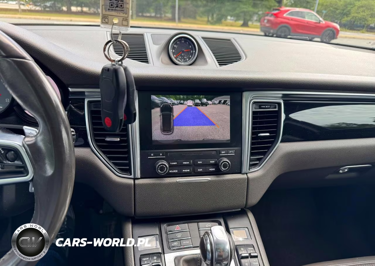 2018 Porsche Macan S VIN:WP1AB2A52JLB33457 - 10