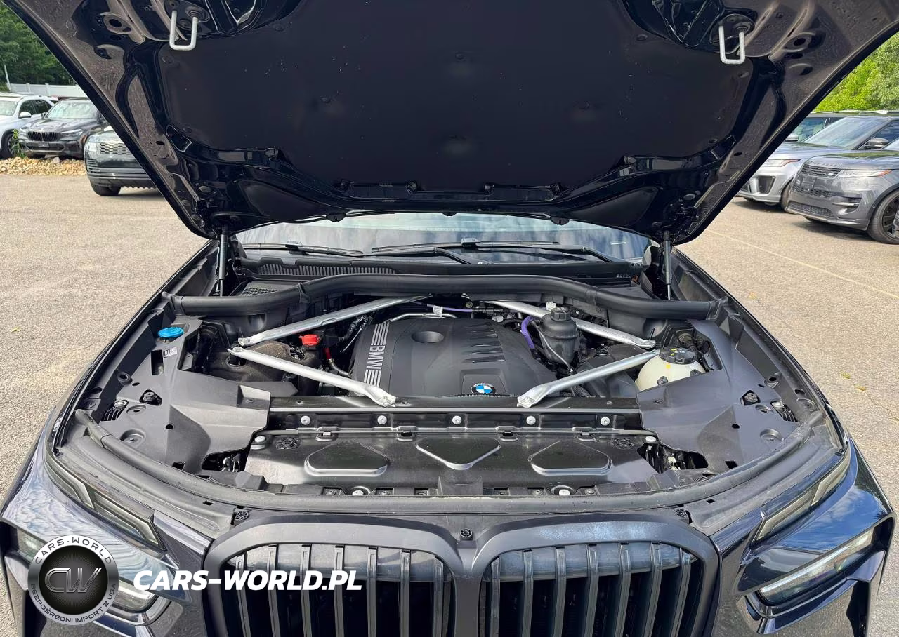 2024 BMW X7 xDrive40I VIN:5UX23EM04R9U41824 - 8