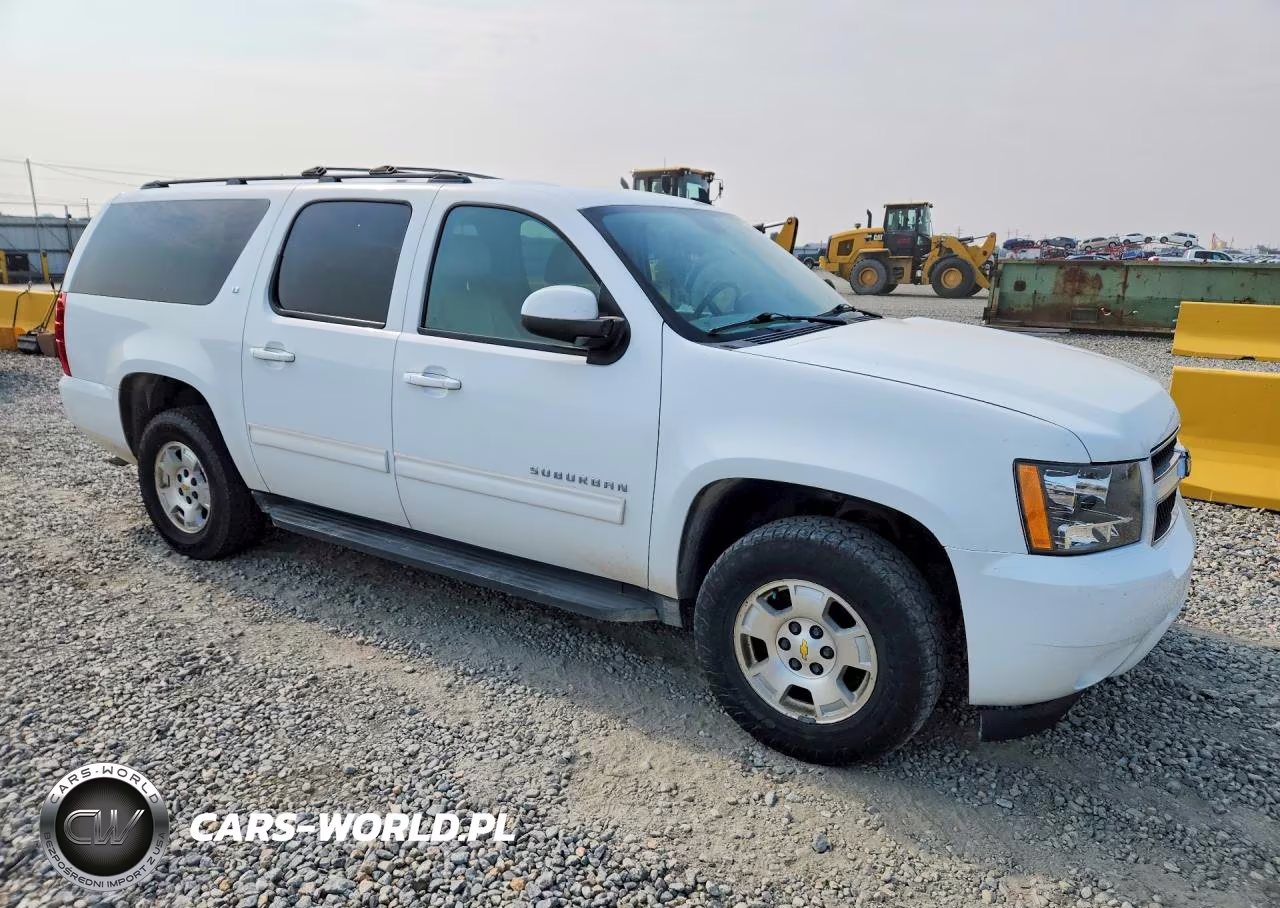 2011 Chevrolet Suburban K1500 Lt VIN:1GNSKJE30BR210731 - 4