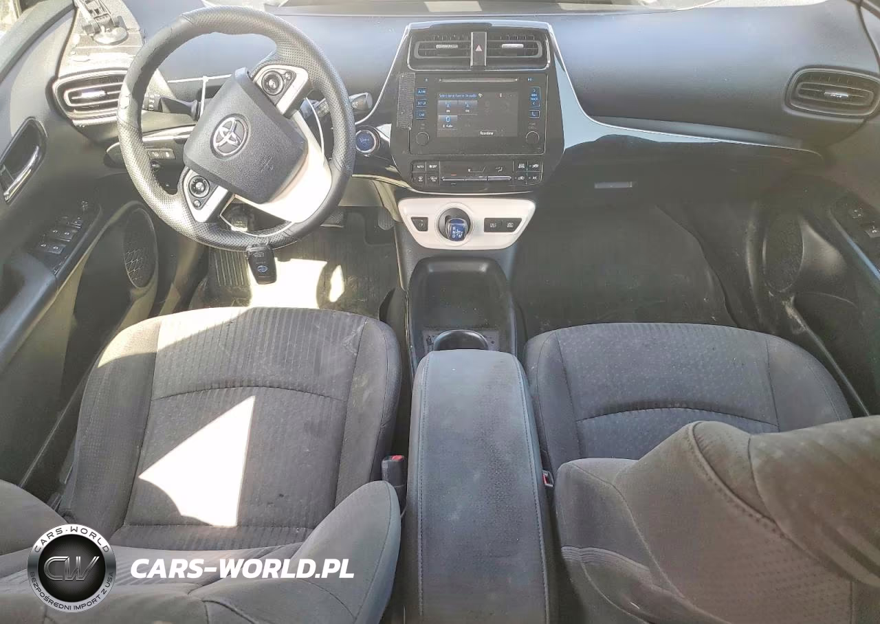 2018 Toyota Prius Two VIN:JTDKBRFU9J3072932 - 8