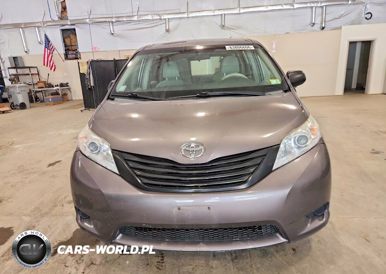 2012 Toyota Sienna Base 7-Passenger VIN:5TDZK3DCXCS190978 - 5