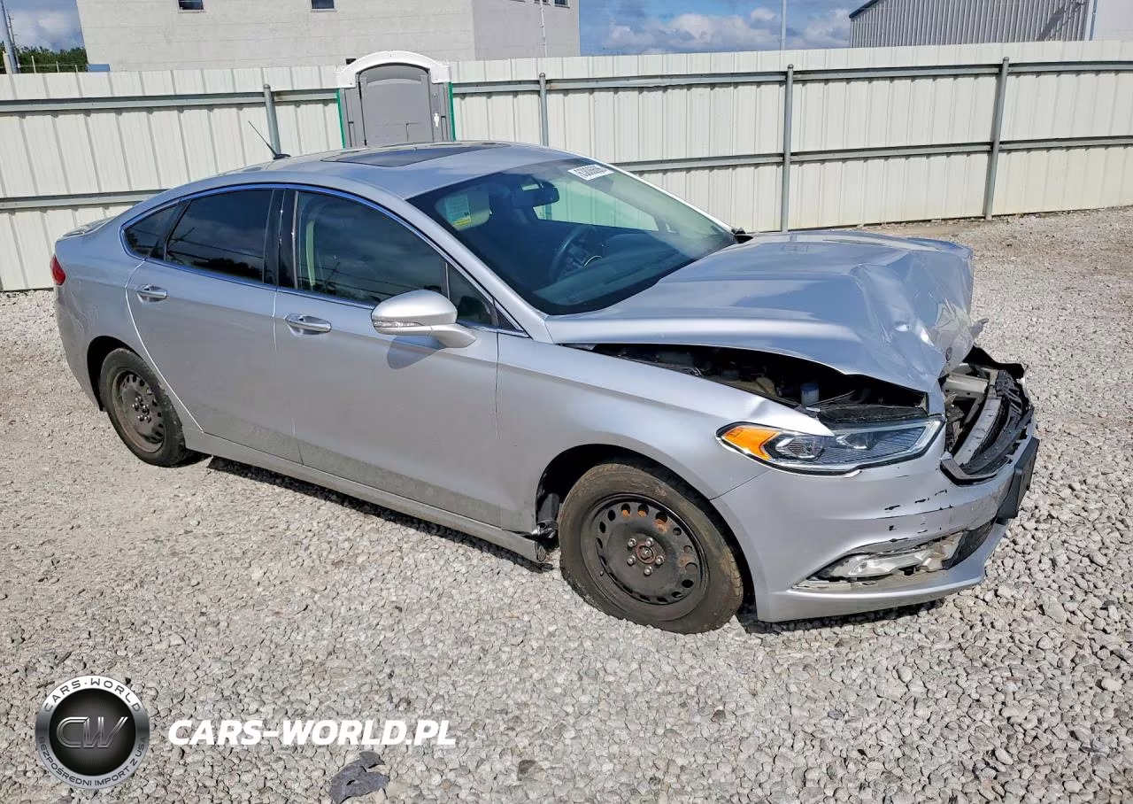 2018 Ford Fusion Titanium-Platinum VIN:3FA6P0D94JR138369 - 4