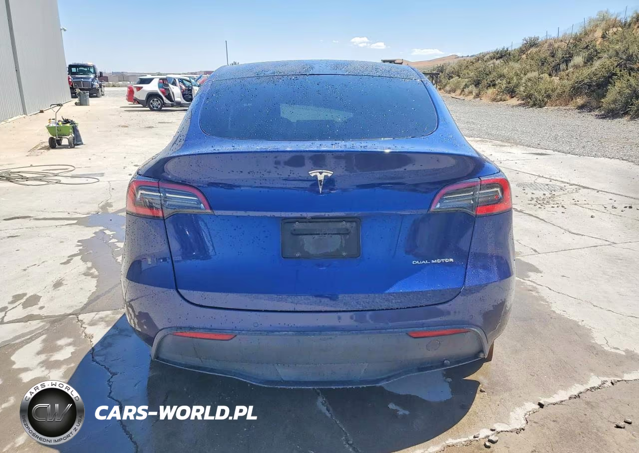 2021 Tesla Model Y VIN:5YJYGDEE9MF060652 - 6