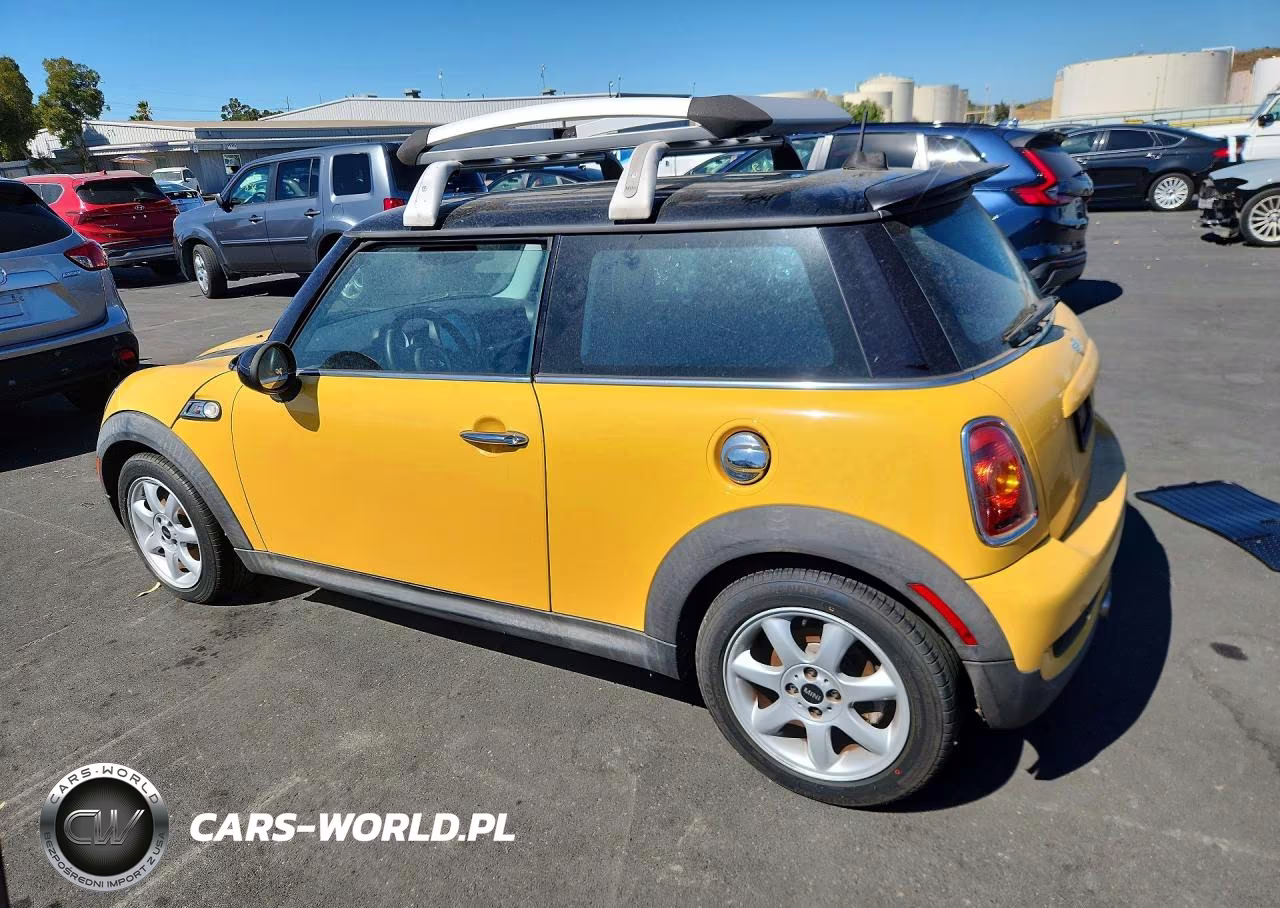 2007 Mini Cooper S VIN:WMWMF73597TT83278 - 2