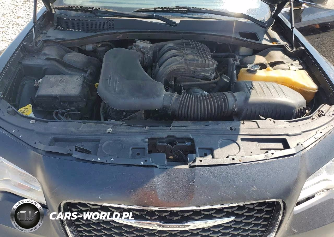 2014 Chrysler 300C VIN:2C3CCAKG7EH179536 - 11