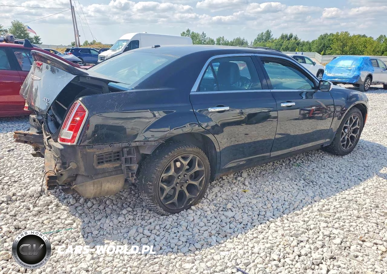 2014 Chrysler 300C VIN:2C3CCAKG7EH179536 - 3