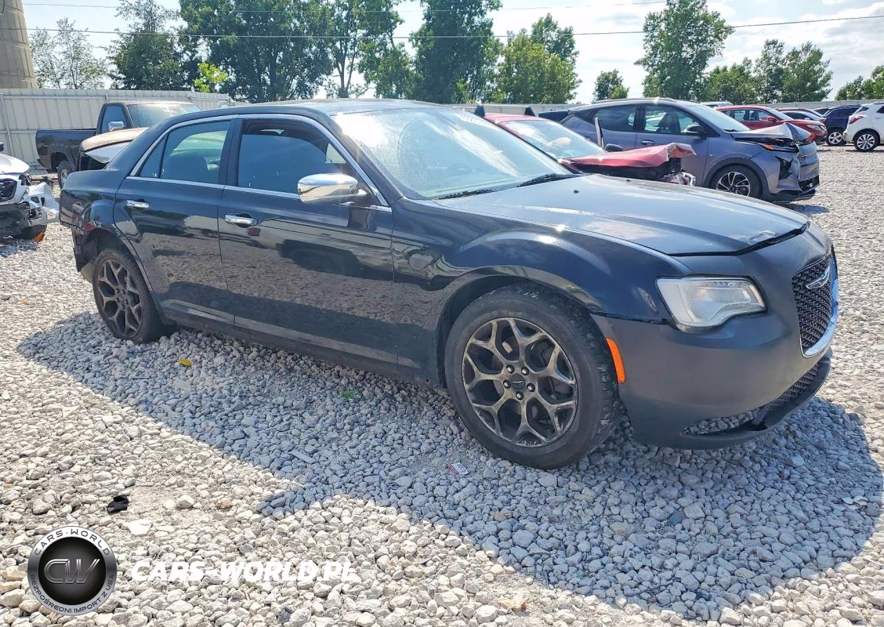 2014 Chrysler 300C VIN:2C3CCAKG7EH179536 - 4
