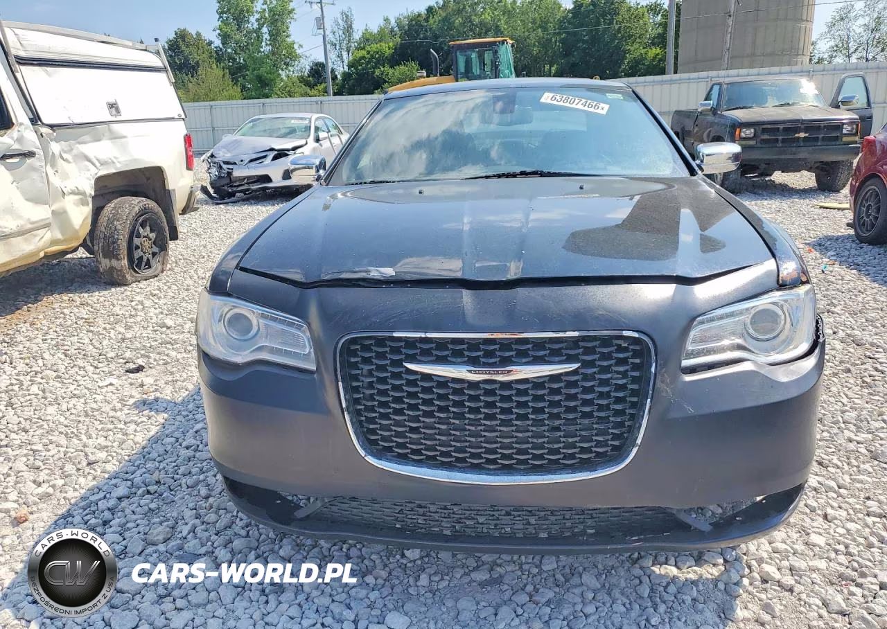 2014 Chrysler 300C VIN:2C3CCAKG7EH179536 - 5