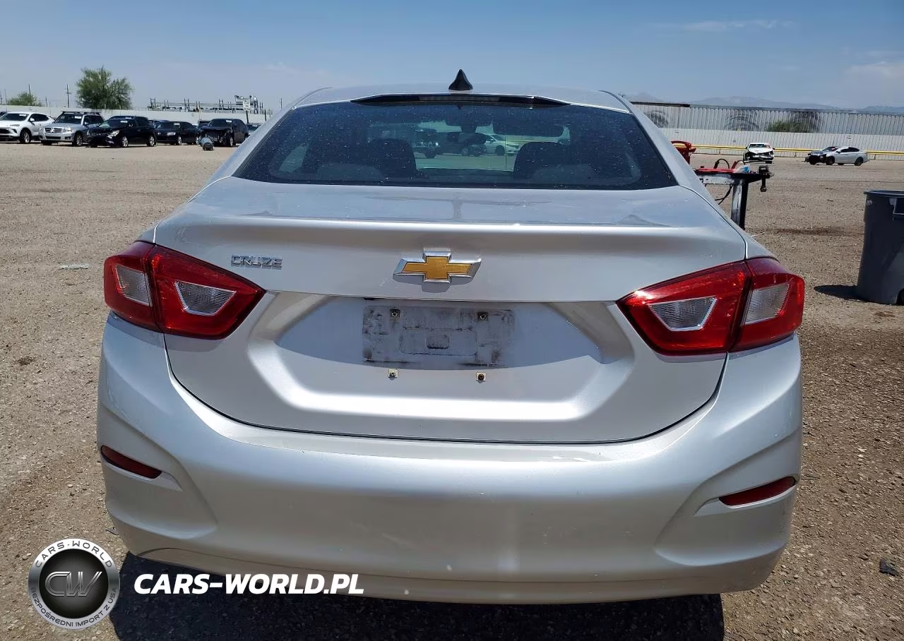 2019 Chevrolet Cruze Ls VIN:1G1BC5SM8K7148557 - 6