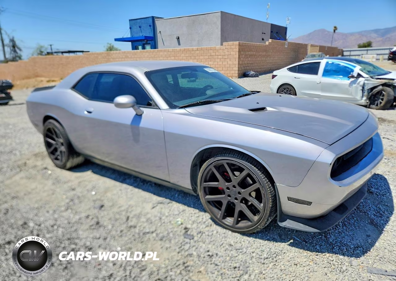 2013 Dodge Challenger Sxt VIN:2C3CDYAGXDH719208 - 4
