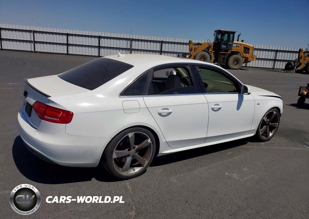 2012 Audi A4 Premium Plus VIN:WAUFFAFL8CN000350 - 3