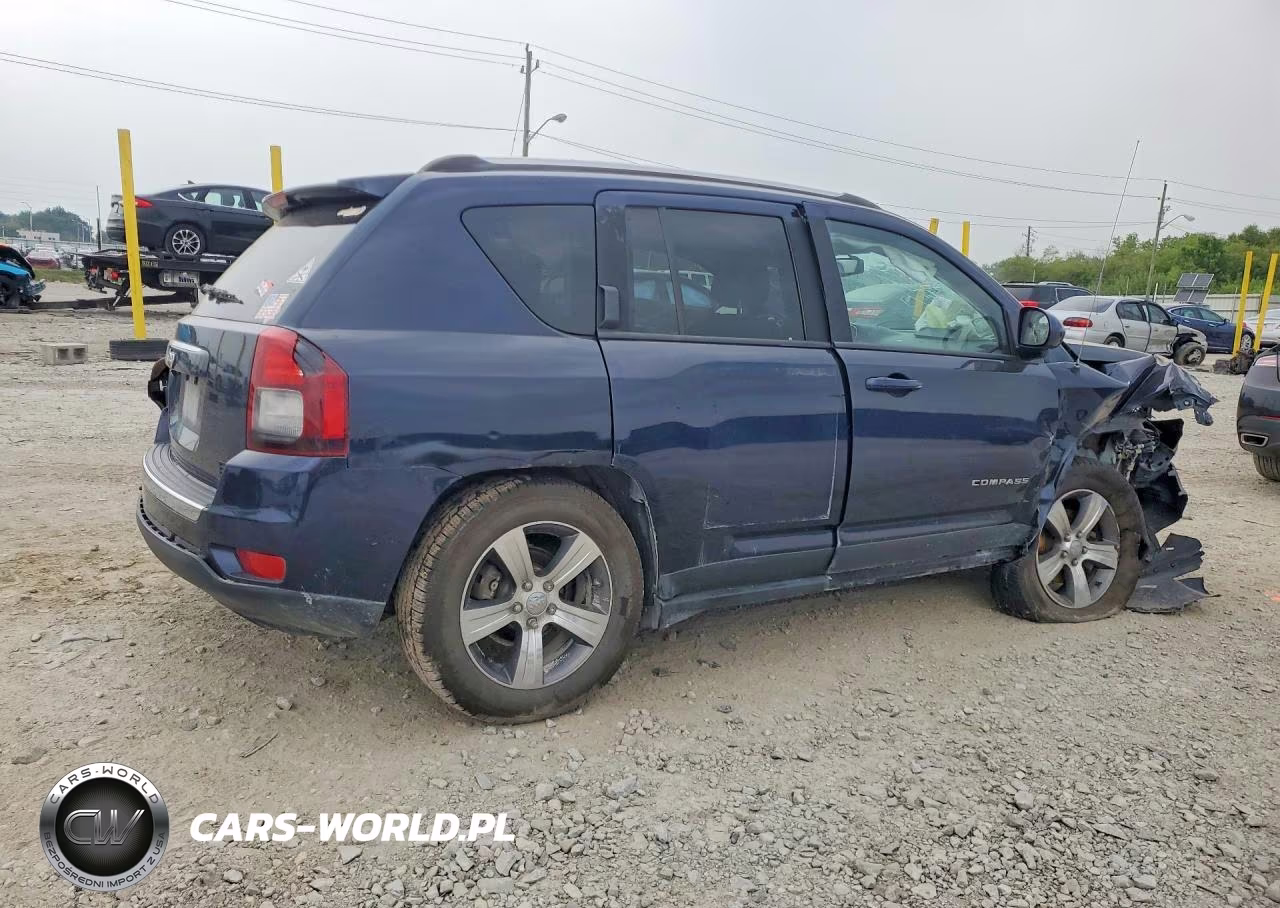 2016 Jeep Compass Latitude VIN:1C4NJDEB7GD709547 - 3