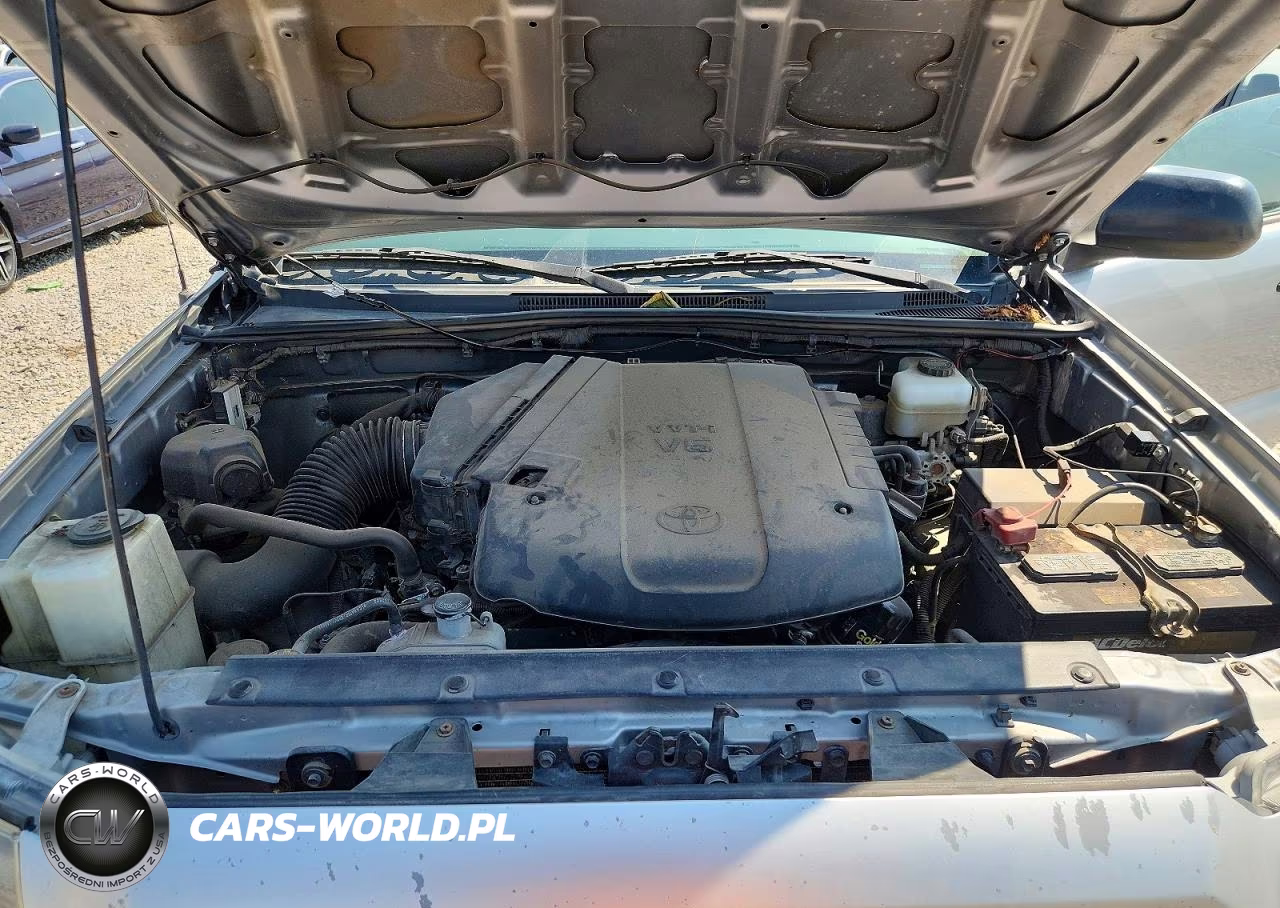 2015 Toyota Tacoma V6 VIN:3TMLU4EN4FM182949 - 11