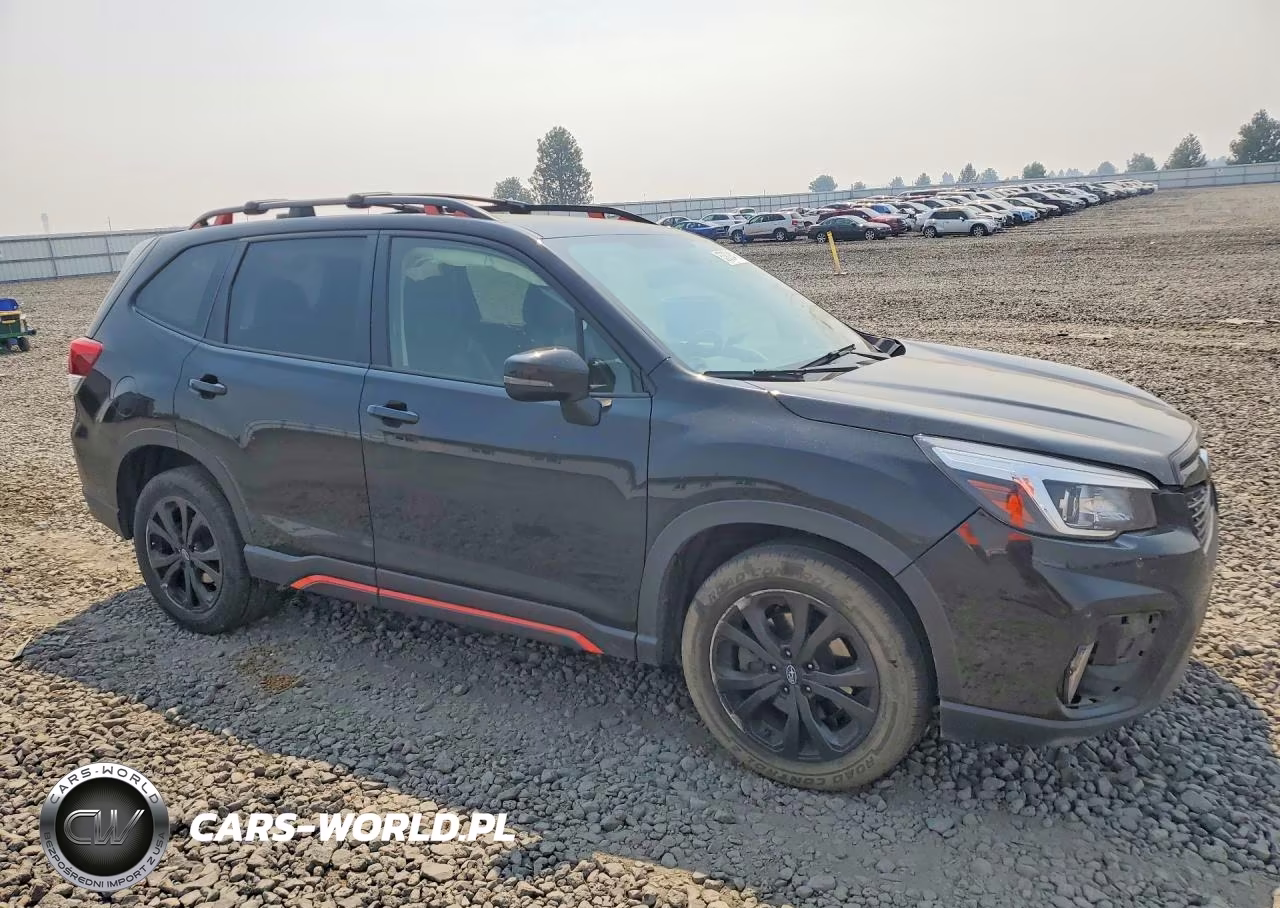 2019 Subaru Forester Sport VIN:JF2SKAKC8KH479144 - 4