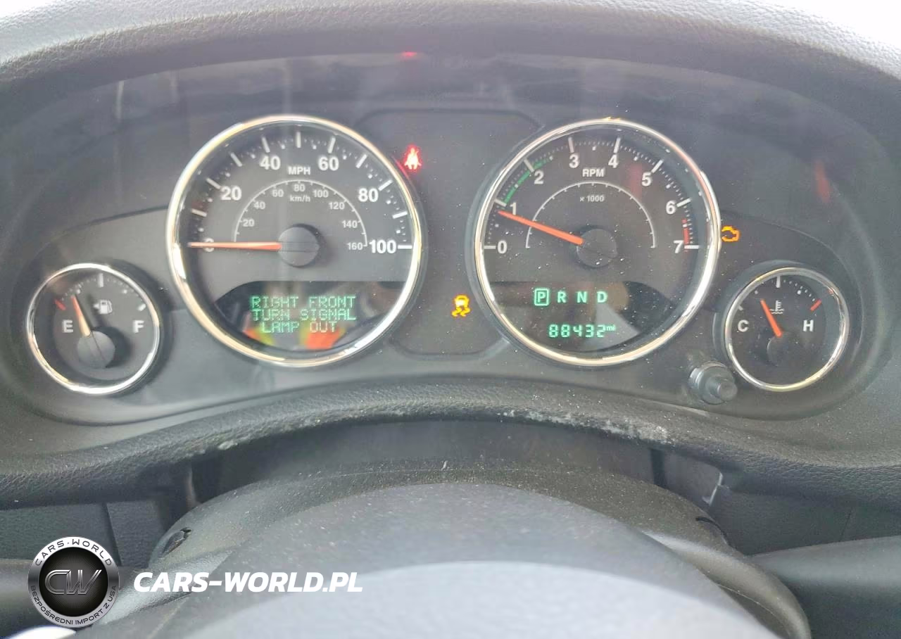 2017 Jeep Wrangler Unlimited Sport VIN:1C4BJWDG5HL642966 - 9