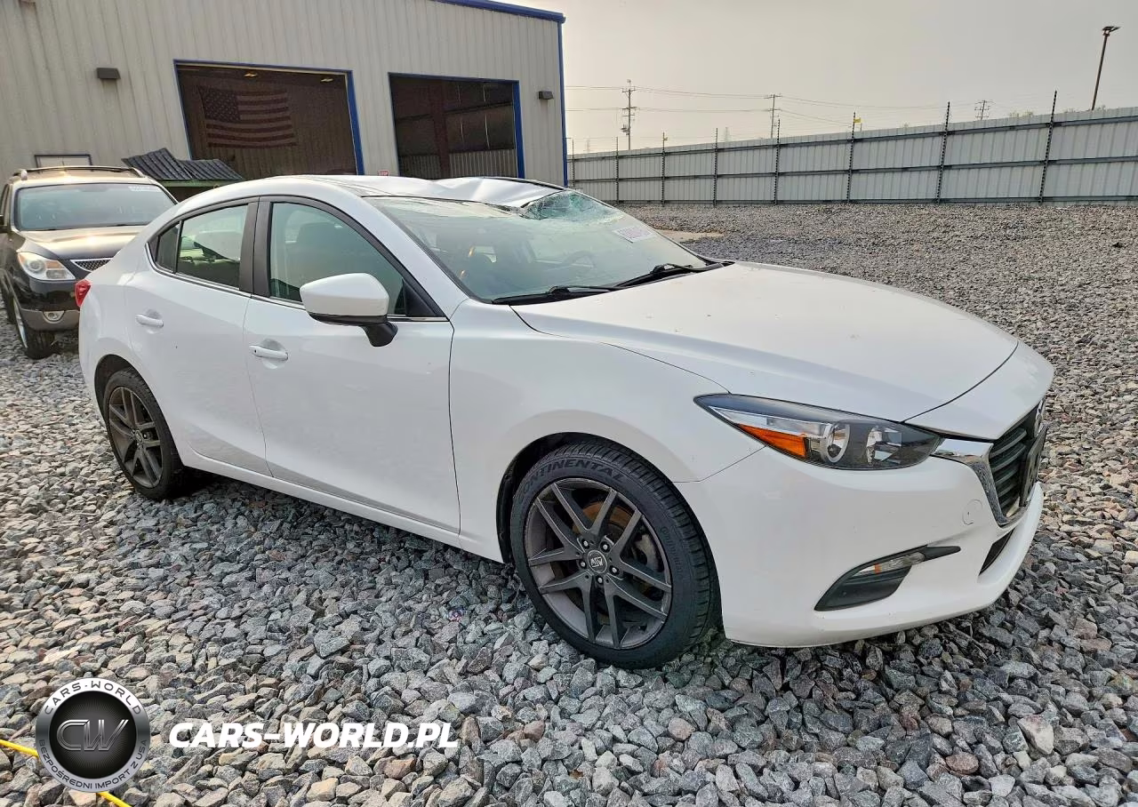 2017 Mazda 3 Touring VIN:3MZBN1V77HM104481 - 4