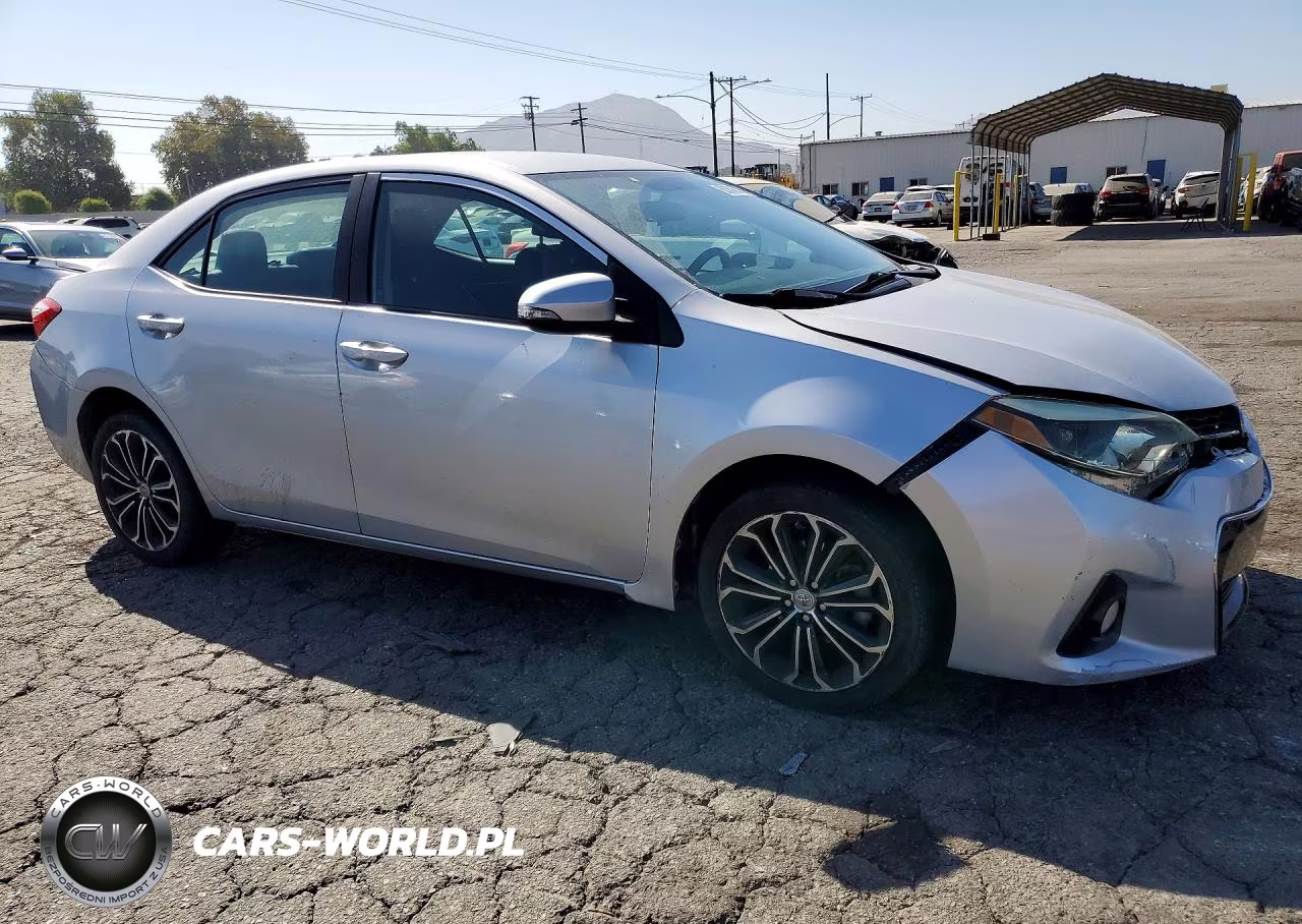 2016 Toyota Corolla S Plus VIN:5YFBURHE0GP561610 - 4