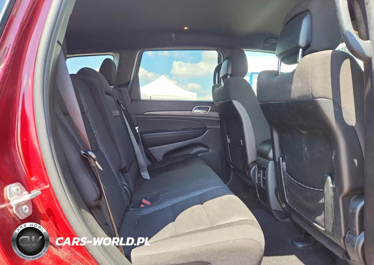 2021 Jeep Grand Cherokee Laredo VIN:1C4RJFAG0MC676648 - 11