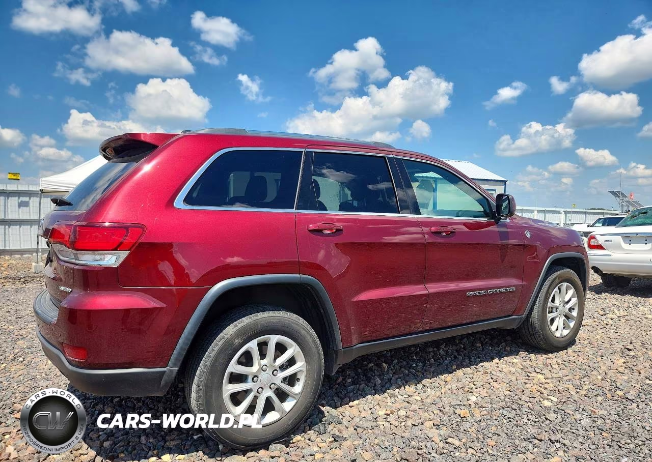 2021 Jeep Grand Cherokee Laredo VIN:1C4RJFAG0MC676648 - 3