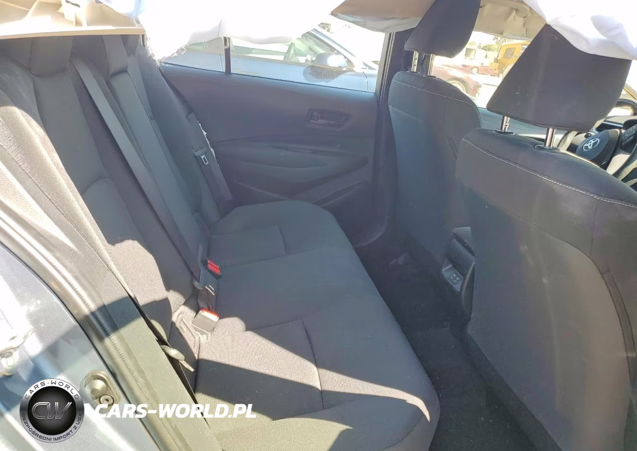 2024 Toyota Corolla Hybrid Le VIN:JTDBCMFE9R3057254 - 10