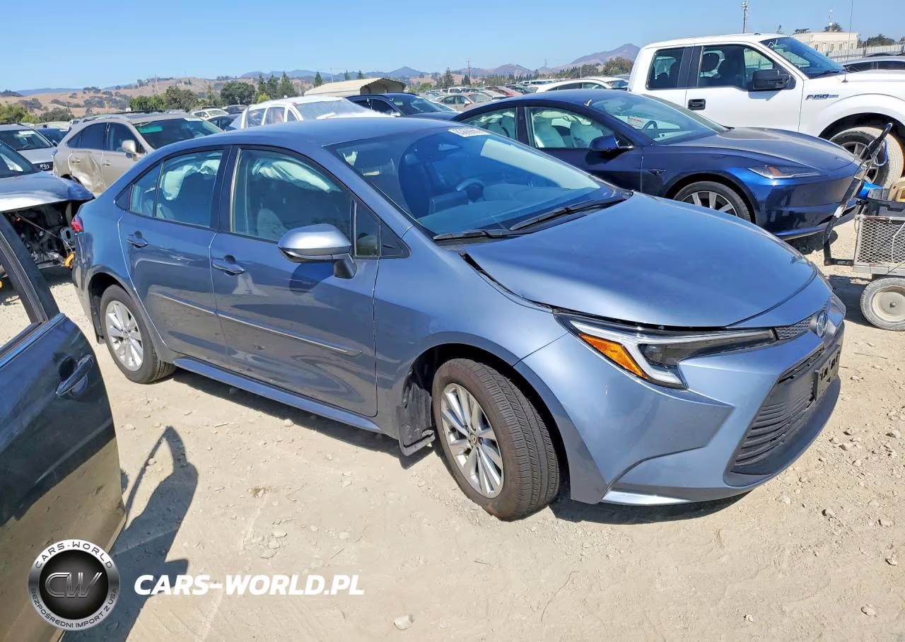 2024 Toyota Corolla Hybrid Le VIN:JTDBCMFE9R3057254 - 4