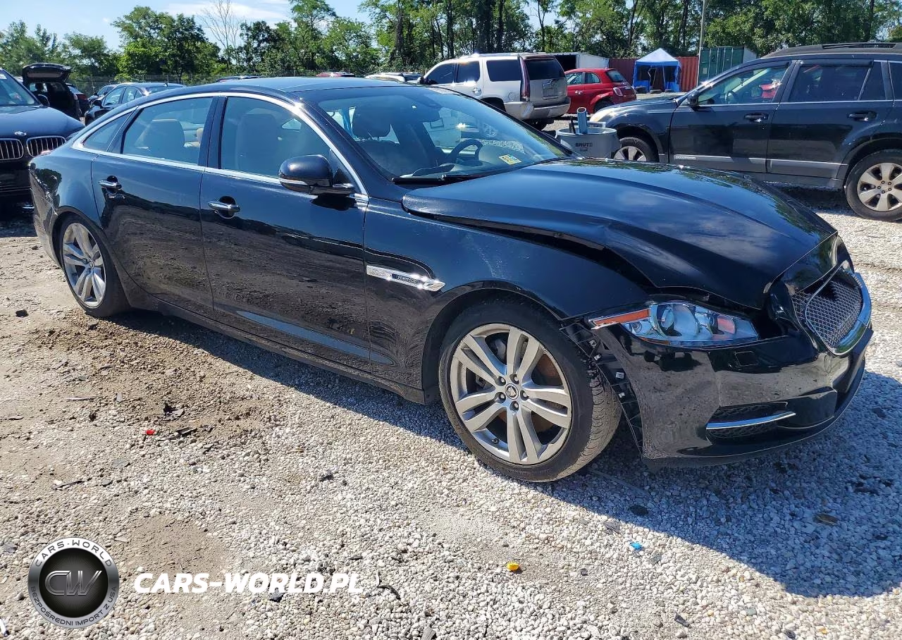 2012 Jaguar Xjl VIN:SAJWA2GB1CLV25342 - 4