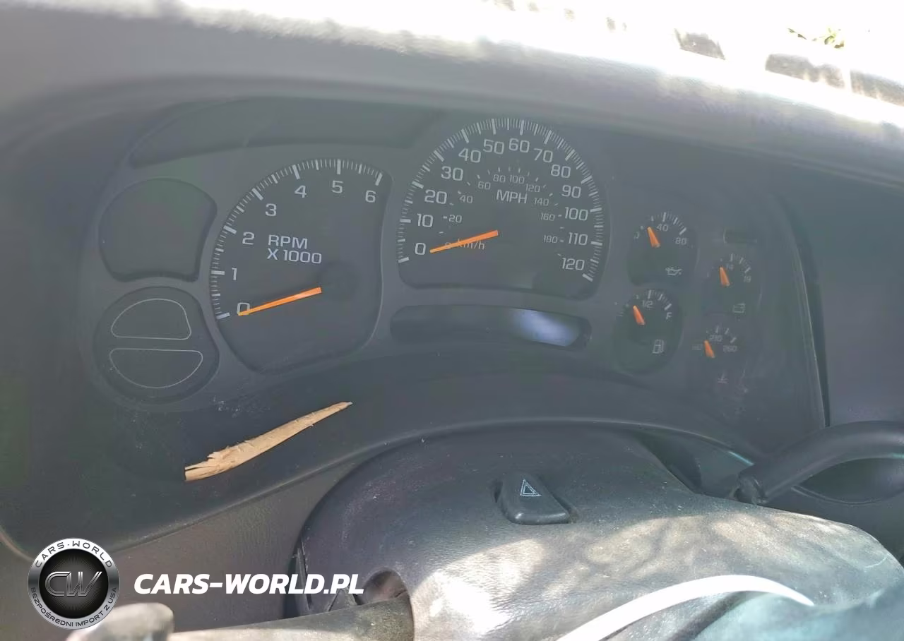 2003 Chevrolet Suburban C1500 VIN:1GNEC16T93J241890 - 9