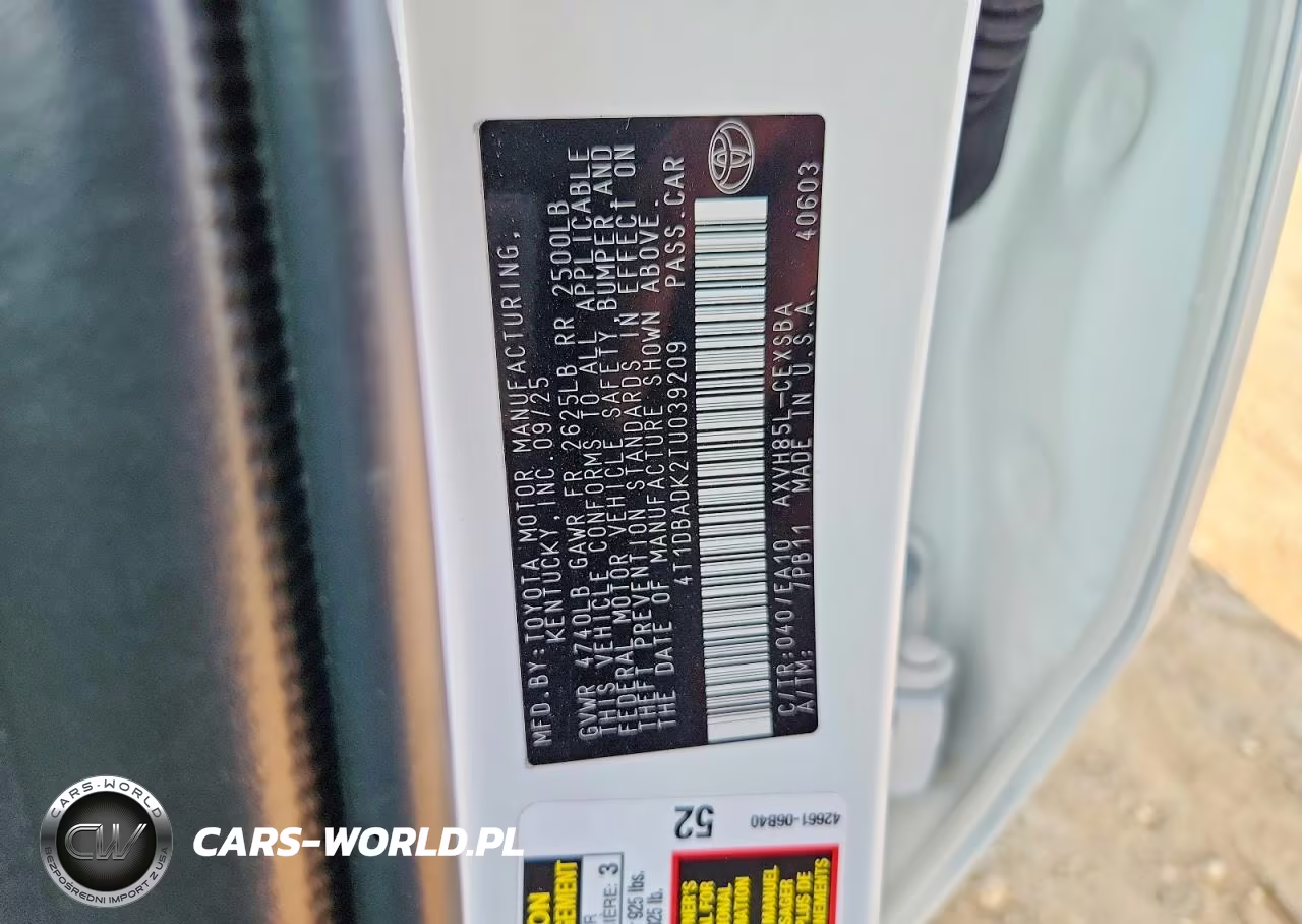 2026 Toyota Camry Se VIN:4T1DBADK2TU039209 - 12