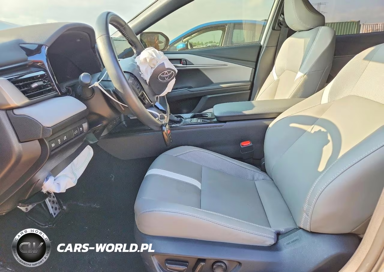 2026 Toyota Camry Se VIN:4T1DBADK2TU039209 - 7