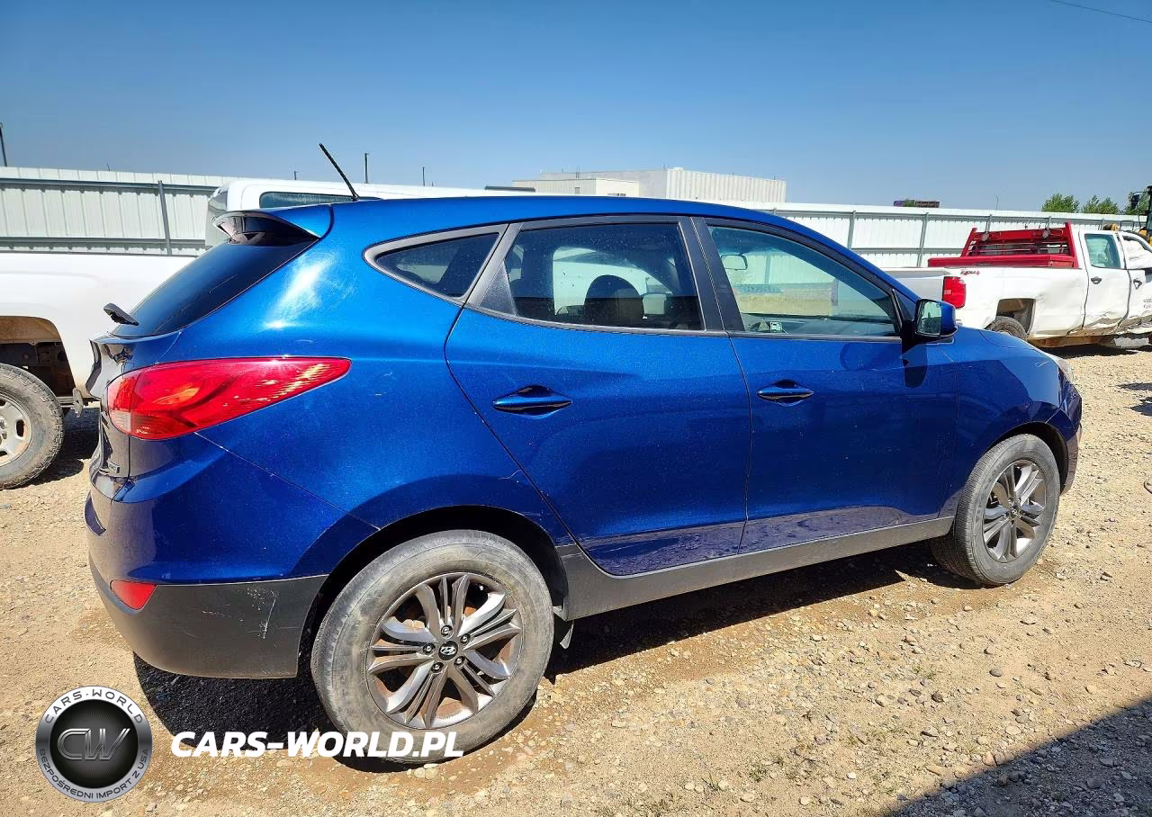 2015 Hyundai Tucson Gls VIN:KM8JTCAF7FU976869 - 3