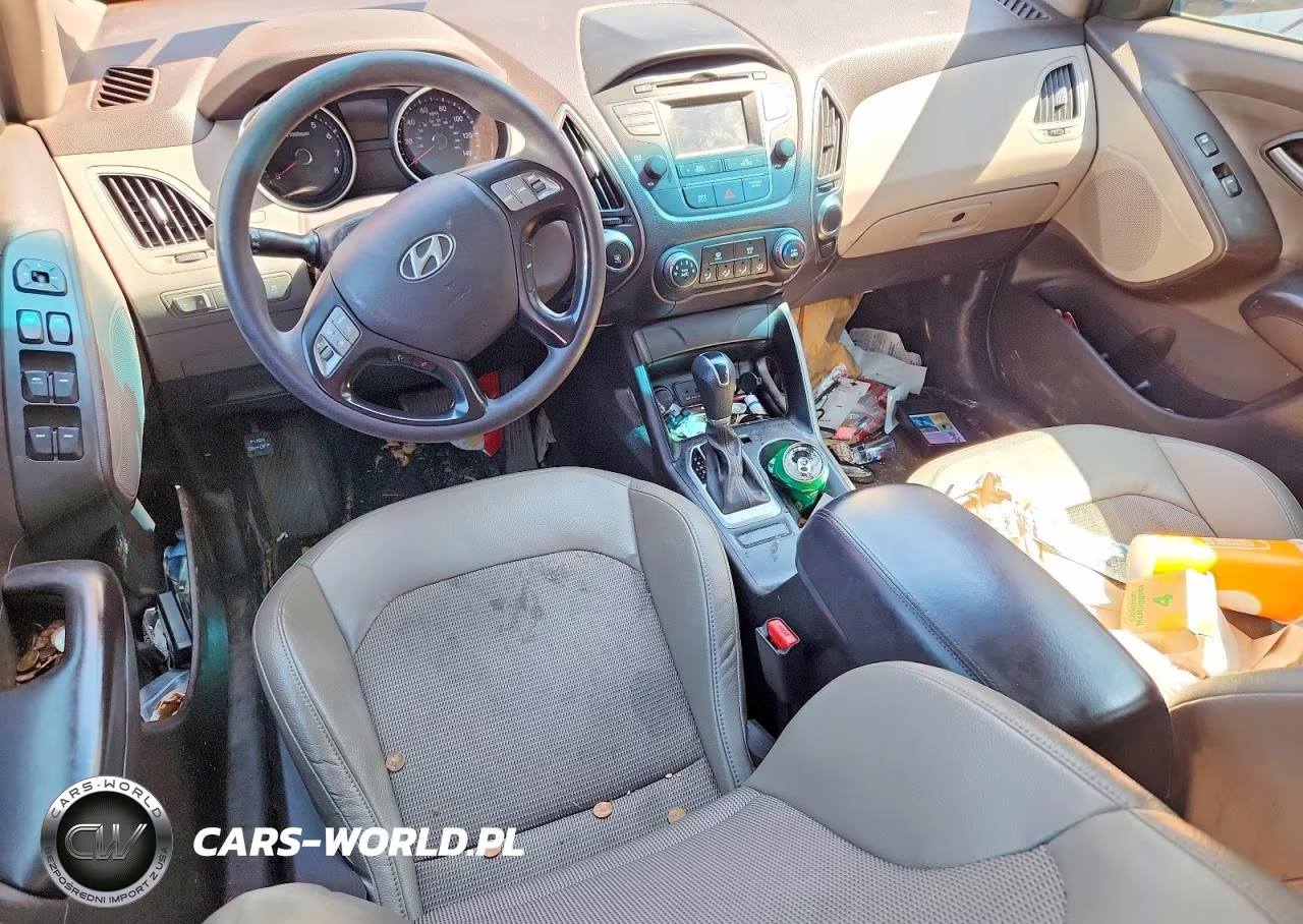 2015 Hyundai Tucson Gls VIN:KM8JTCAF7FU976869 - 8