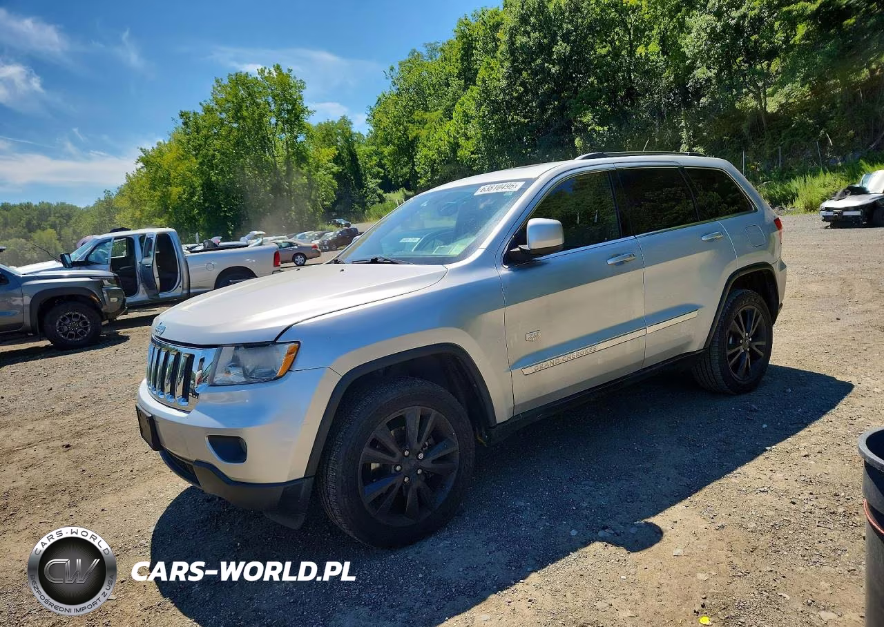 2011 Jeep Grand Cherokee Laredo