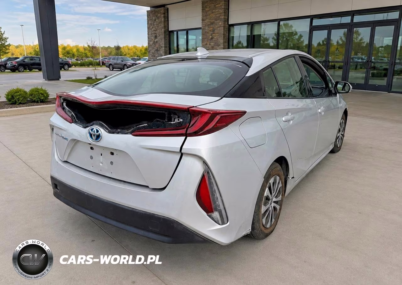 2020 Toyota Prius Prime Le VIN:JTDKARFP5L3155175 - 3