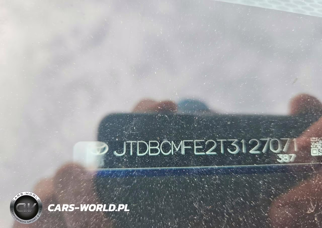 2026 Toyota Corolla Hybrid Le VIN:JTDBCMFE2T3127071 - 13