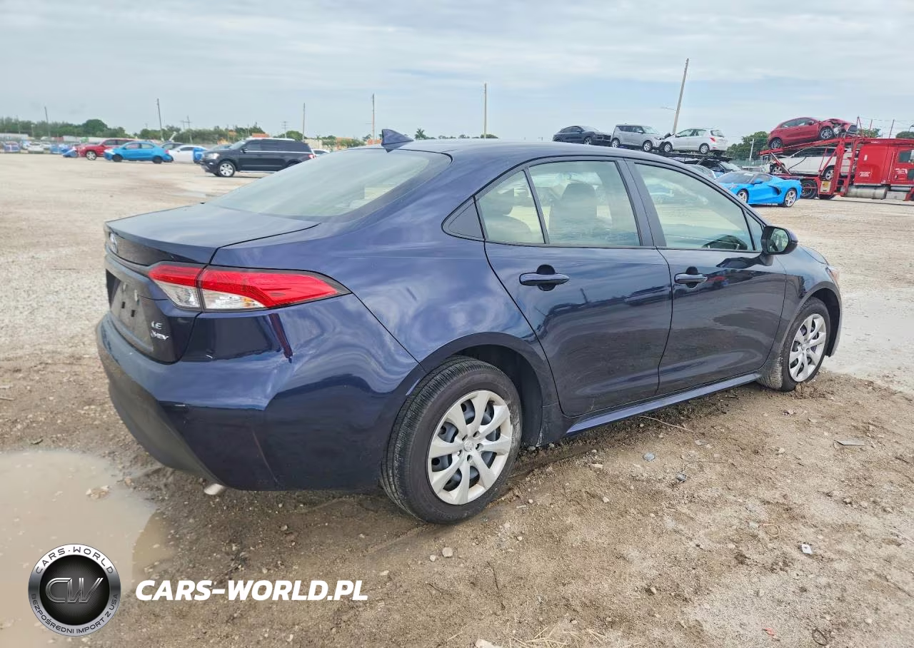 2026 Toyota Corolla Hybrid Le VIN:JTDBCMFE2T3127071 - 3