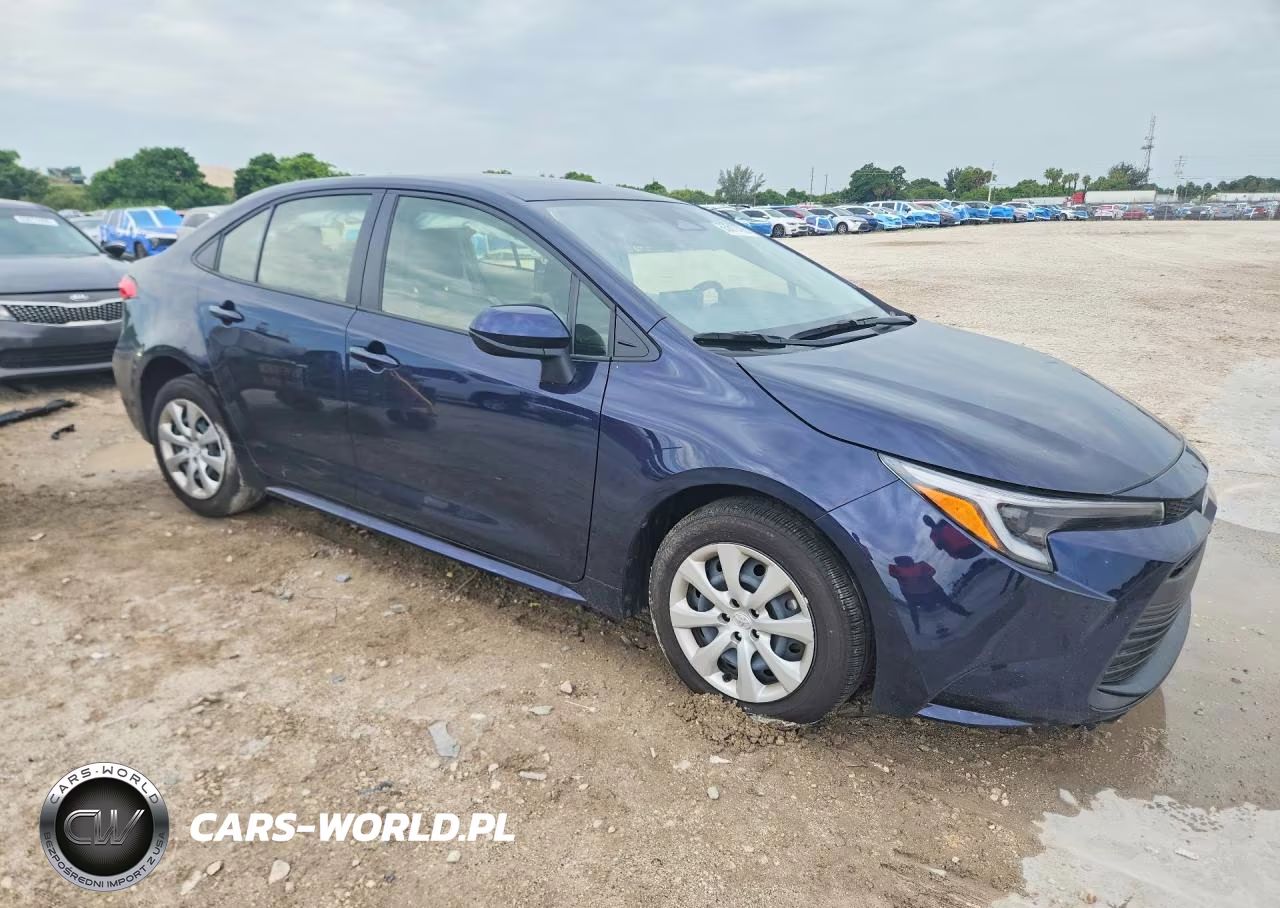 2026 Toyota Corolla Hybrid Le VIN:JTDBCMFE2T3127071 - 4