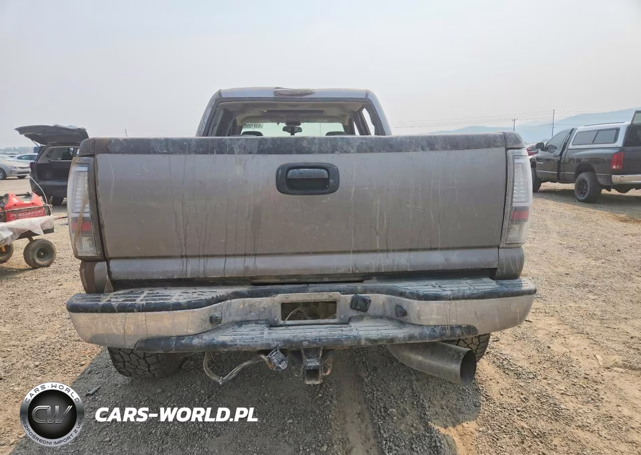 2007 Chevrolet Silverado K2500 Heavy Duty VIN:1GCHK23D07F158420 - 6