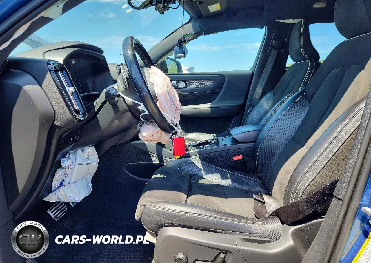 2019 Volvo Xc40 T5 Momentum VIN:YV4162XZXK2006265 - 7