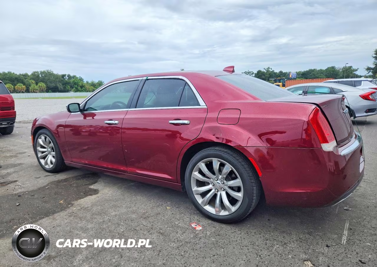 2017 Chrysler 300C VIN:2C3CCAEG7HH635664 - 2