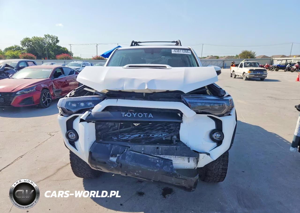 2015 Toyota 4Runner Trd Pro VIN:JTEBU5JR7F5215678 - 5