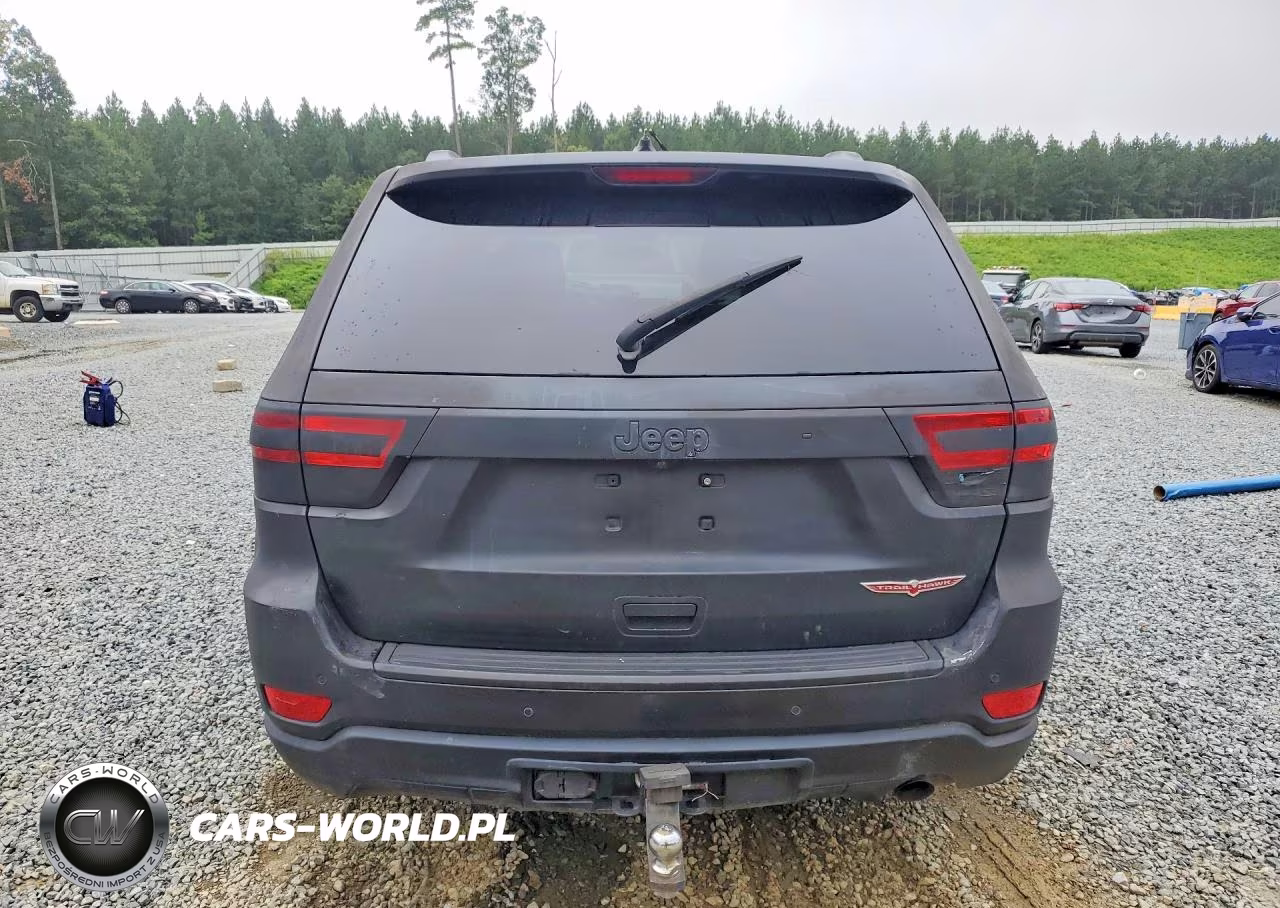 2013 Jeep Grand Cherokee Laredo VIN:1C4RJFAG1DC647904 - 6