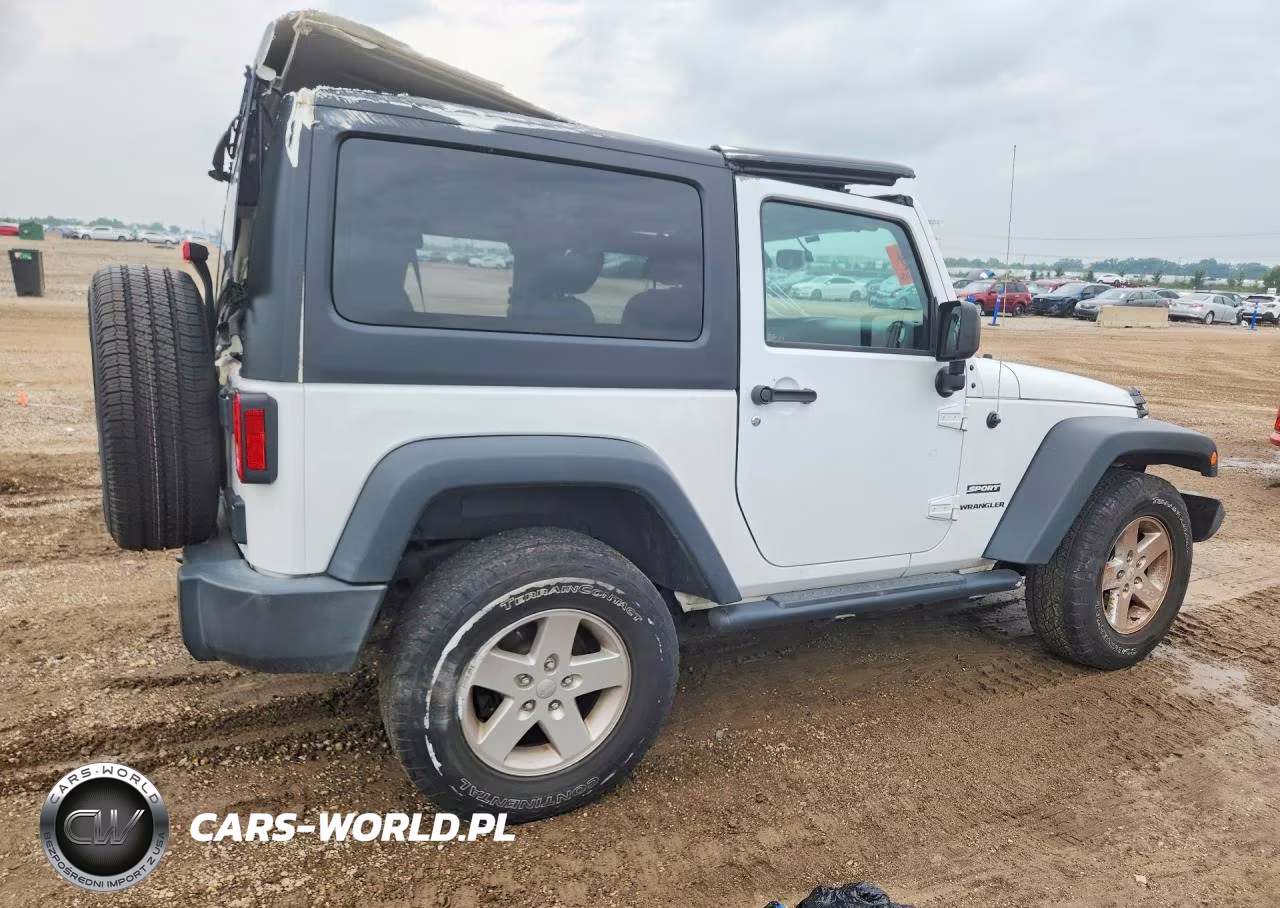 2016 Jeep Wrangler Sport VIN:1C4AJWAG2GL120097 - 3