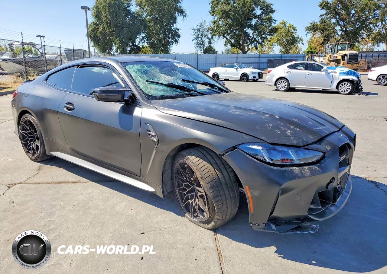 2026 BMW M4 Competition VIN:WBS23HK08TCV88284 - 4