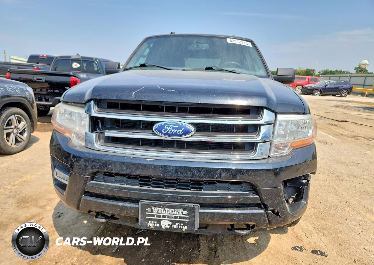 2017 Ford Expedition Xlt VIN:1FMJU1JT8HEA65079 - 5