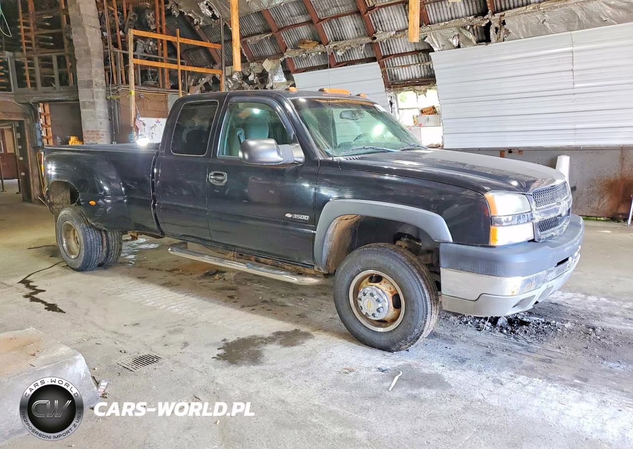 2003 Chevrolet Silverado K3500 VIN:1GCJK39G83E356610 - 4