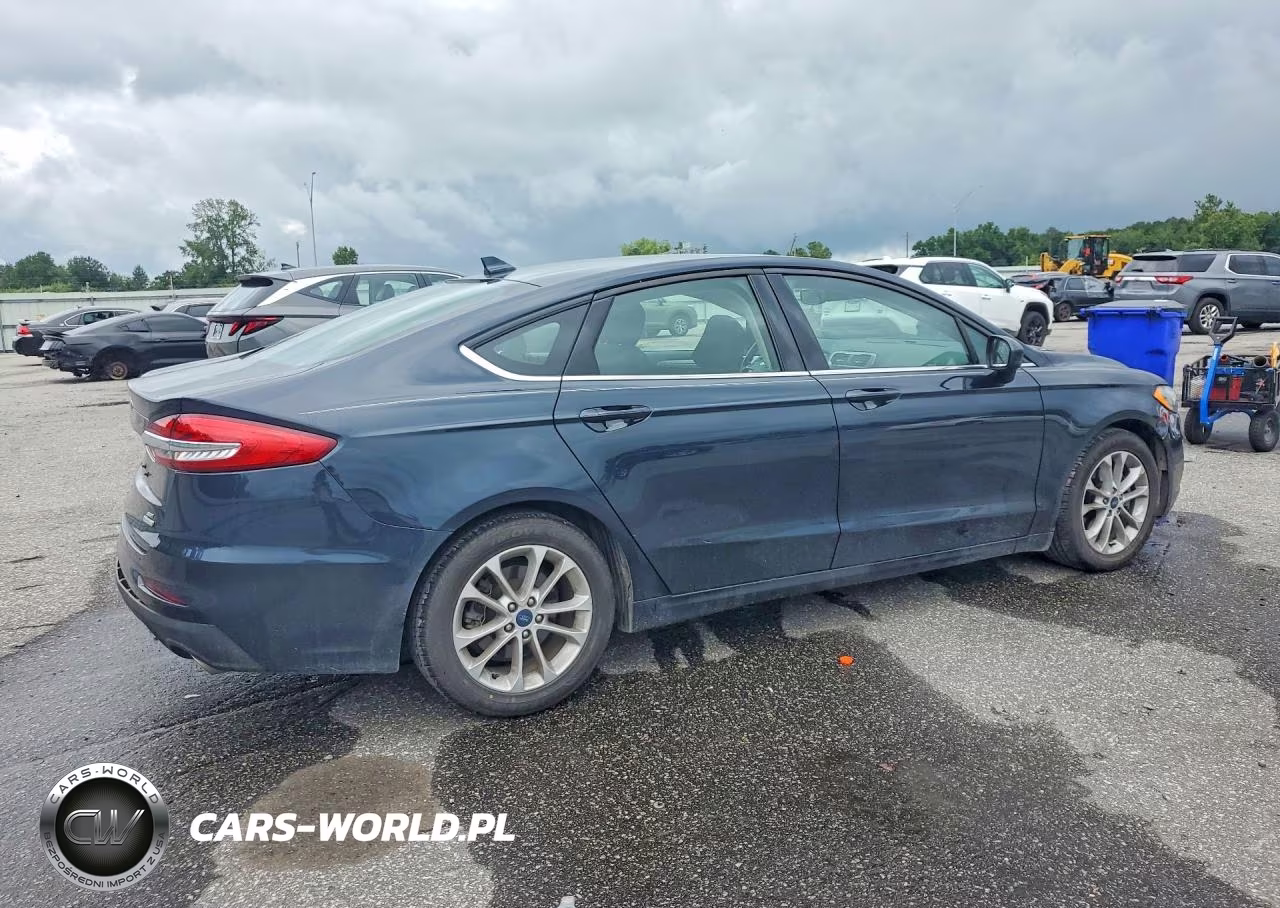 2020 Ford Fusion Se VIN:3FA6P0HD1LR221887 - 3