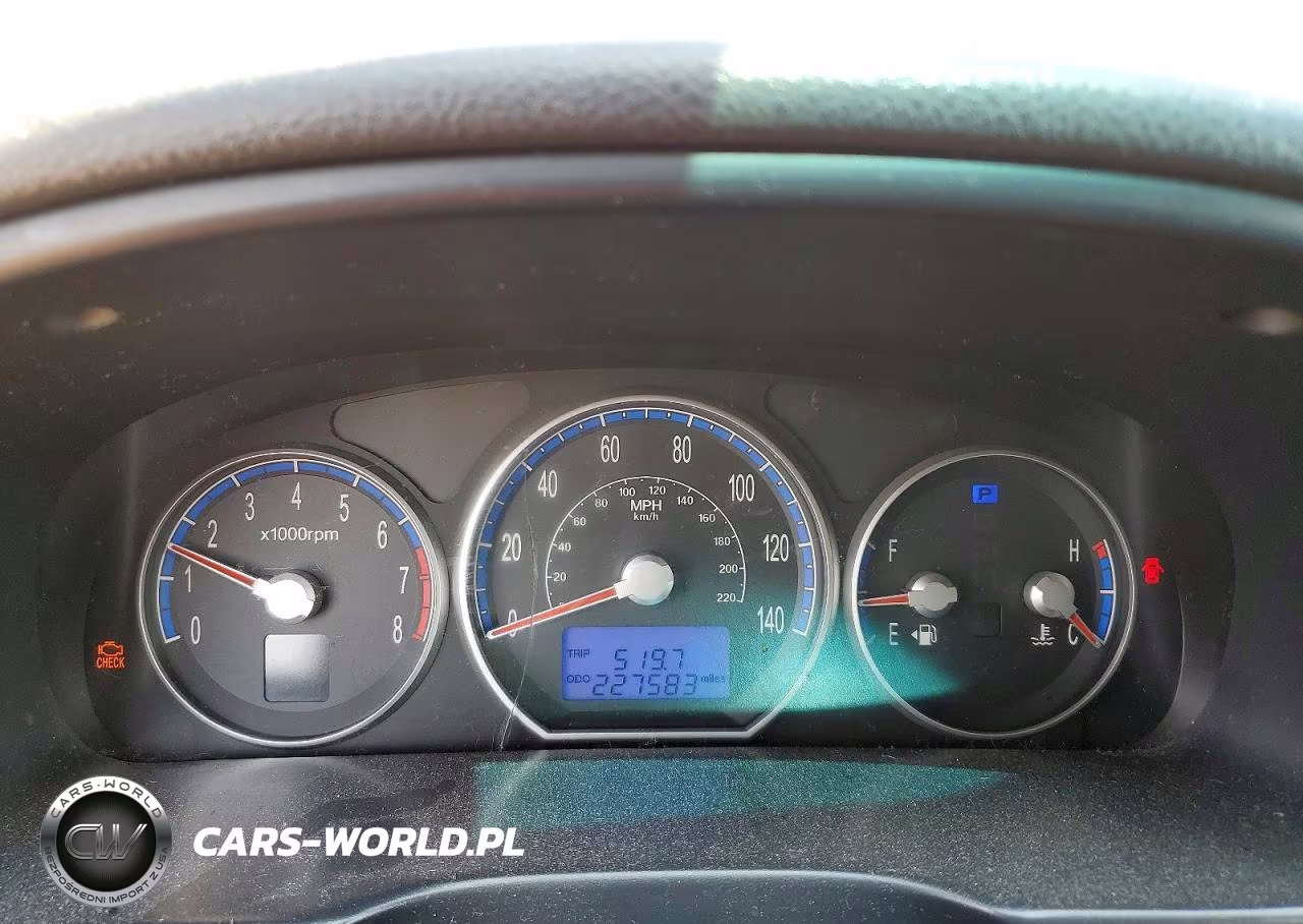 2008 Hyundai Santa Fe Gls VIN:5NMSG73D28H154894 - 9